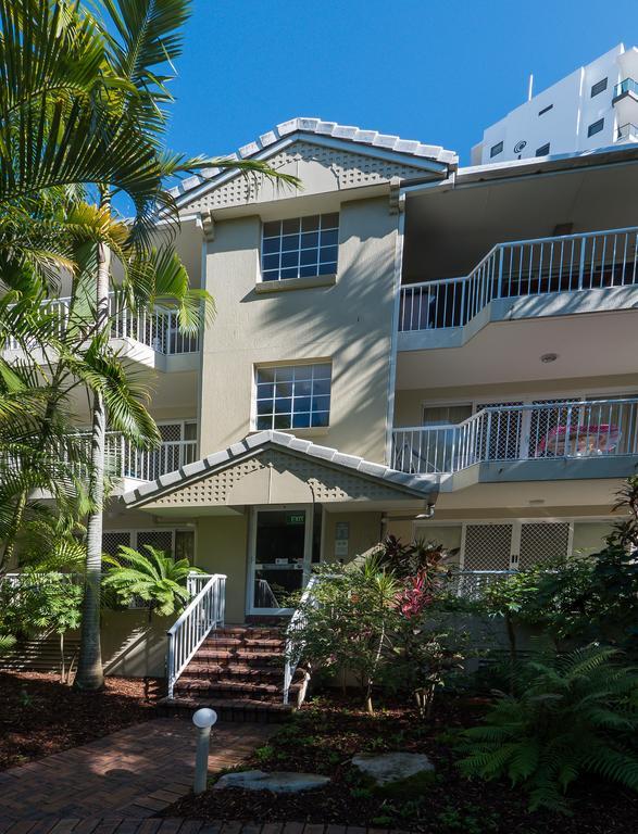 Surfers Tropique Holiday Apartments Гоулд Коуст Екстериор снимка