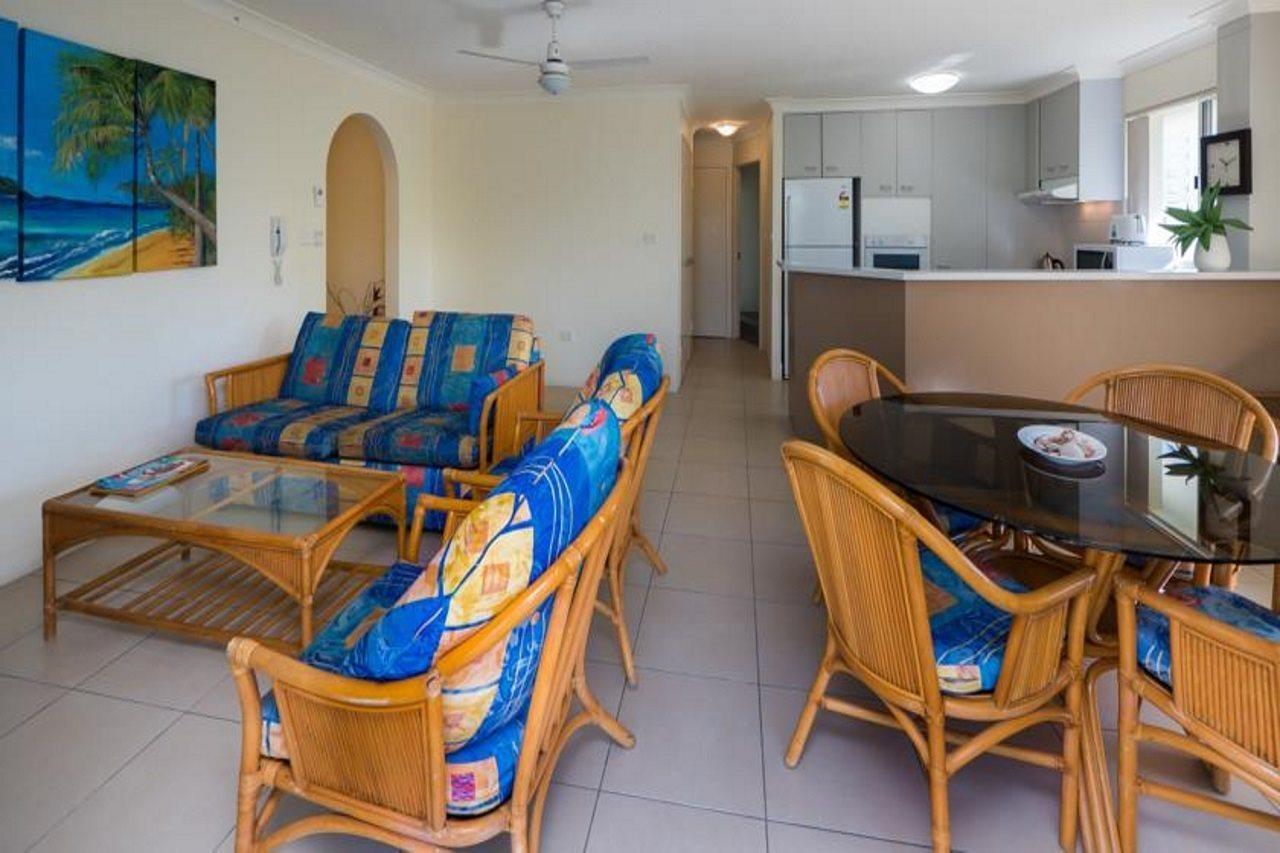 Surfers Tropique Holiday Apartments Гоулд Коуст Екстериор снимка