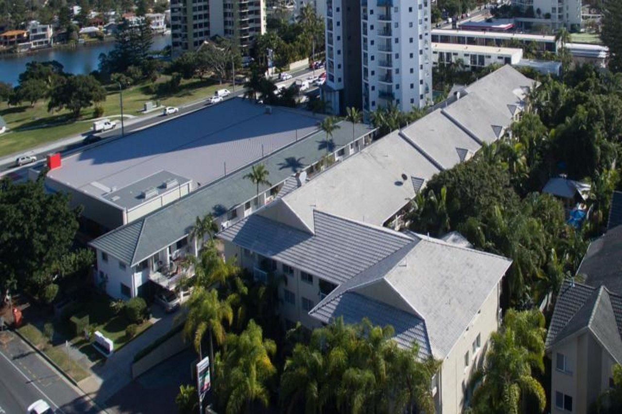 Surfers Tropique Holiday Apartments Гоулд Коуст Екстериор снимка